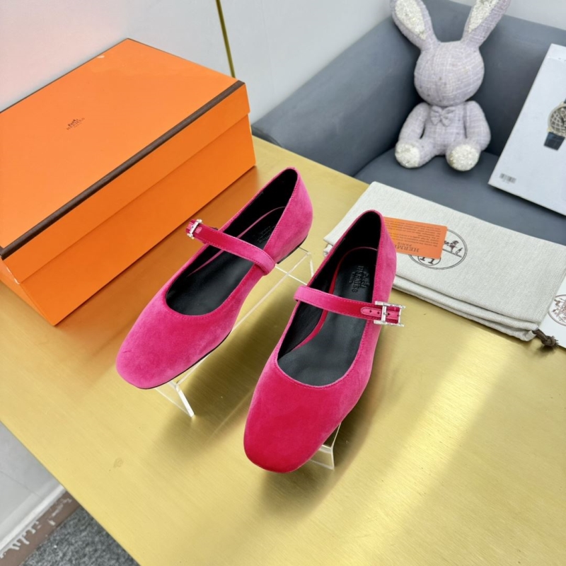 Hermes flat shoes